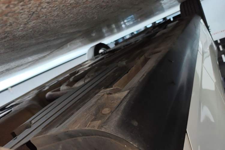 Used Ford Focus 2015 Hatchback 1.6L Automatic Fashion Edition Left Side Sill