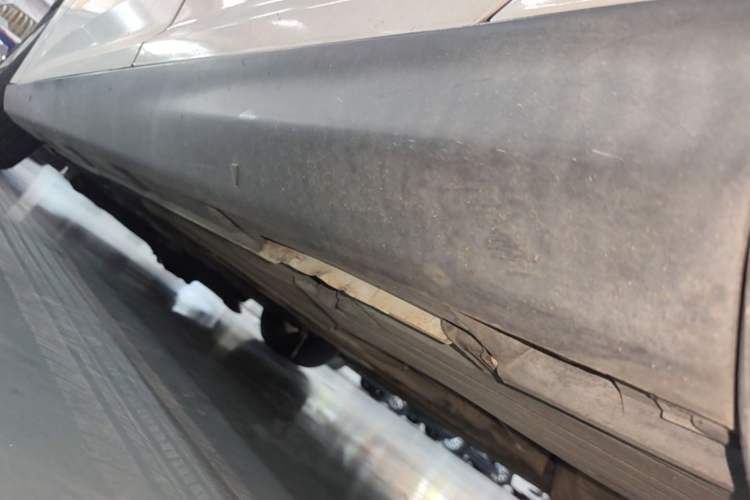 Used Ford Focus 2015 Sedan 1.6L Automatic Trend Model Left Side Sill
