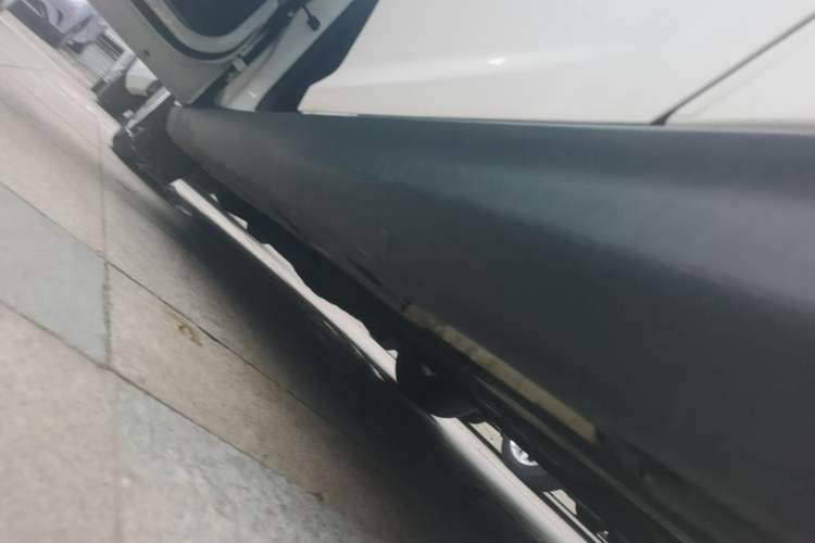 Used Ford Focus 2015 Hatchback EcoBoost 180 Automatic Elite Model Left Side Sill