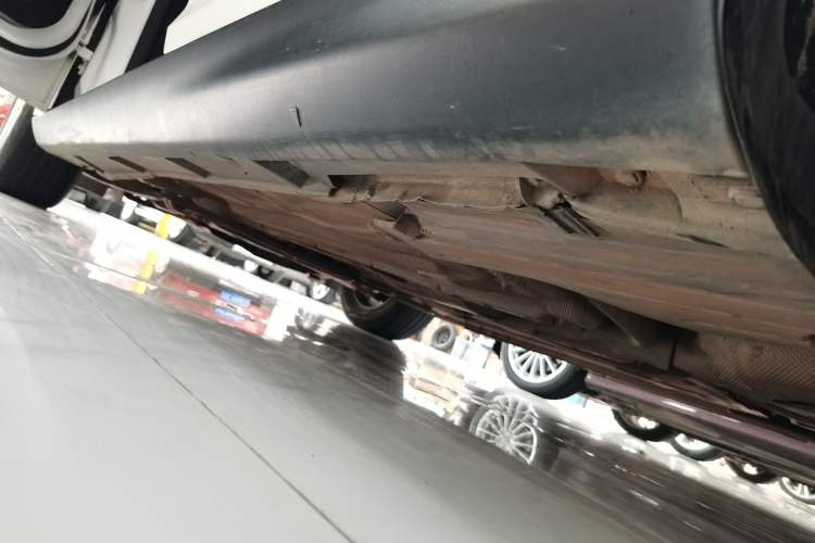 Used Ford Focus 2015 Sedan 1.6L Automatic Trend Model Left Side Sill