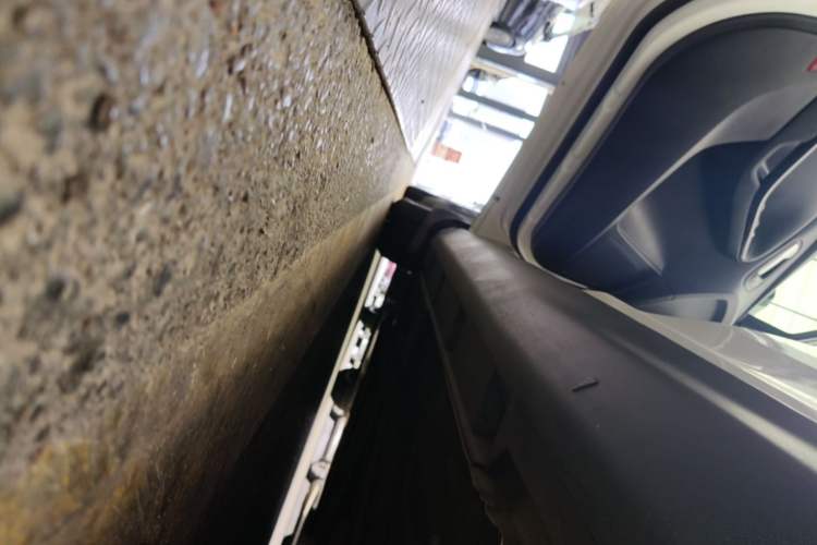 Used Ford Focus 2015 Sedan EcoBoost 180 Automatic Elite Model Left Side Sill