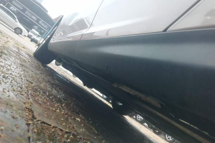 Used Ford Focus 2015 Hatchback 1.6L Manual Comfort Edition Left Side Sill