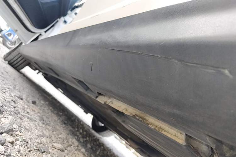 Used Ford Focus 2015 Hatchback EcoBoost 125 Automatic Supreme Style Edition Left Side Sill