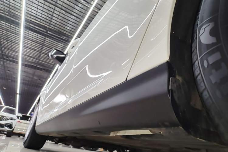 Used Ford Focus 2015 Hatchback 1.6L Manual Fashion Edition Left Side Sill