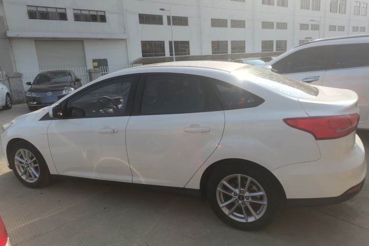 Used Ford Focus 2015 Sedan 1.6L Automatic Trend Model Left Side