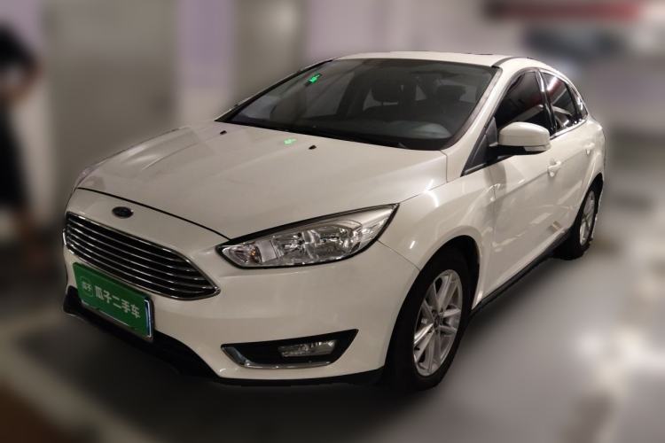 Gebrauchter Ford Focus 2015 Sedan 1.6L Automatic Trend Model Guazi used car, China used car export, Used car for sale, Used  cars, Cheapest cars for sale