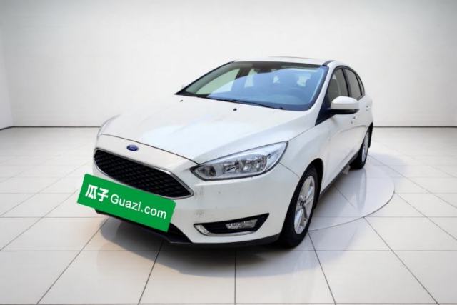 Ojetý Ford Focus 2015 Hatchback 1.6L Automatic Fashion Edition