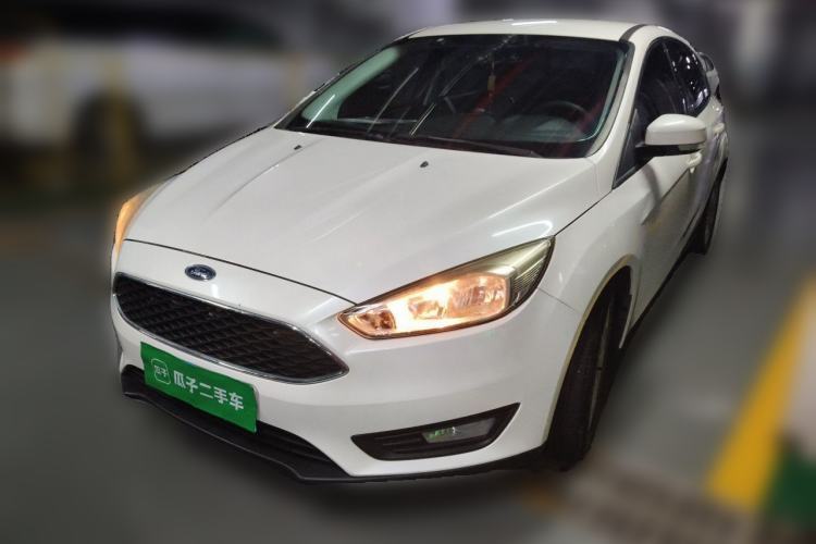 Ford Focus 2015 Hatchback 1.6L Automatic Comfort Model de segunda mano Guazi used car, China used car export, Used car for sale, Used  cars, Cheapest cars for sale