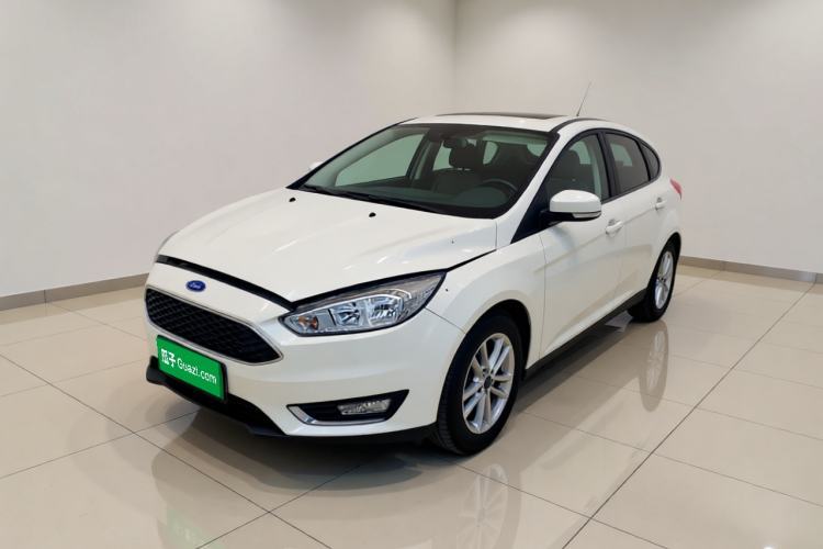 Used Ford Focus 2015 Hatchback EcoBoost 125 Automatic Supreme Style Edition Guazi used car, China used car export, Used car for sale, Used cars, Cheapest cars for sale