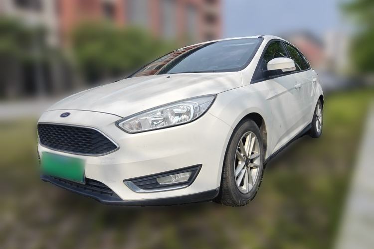 Used Ford Focus 2015 Hatchback EcoBoost 125 Automatic Supreme Style Edition Guazi used car, China used car export, Used car for sale, Used cars, Cheapest cars for sale