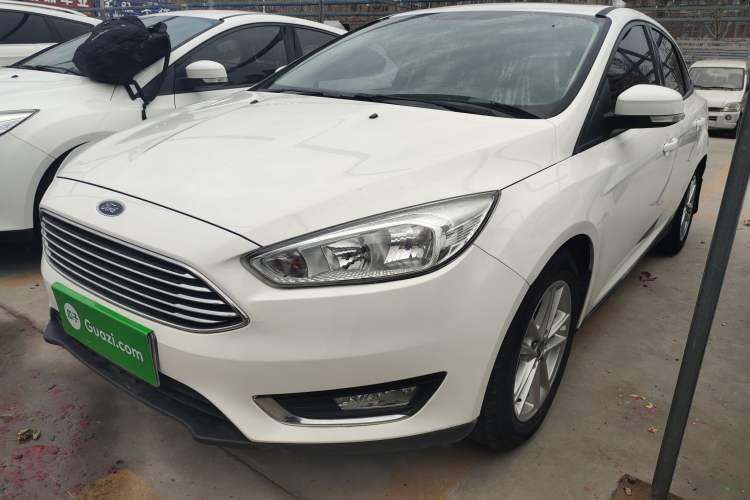 Used Ford Focus 2015 Sedan 1.6L Automatic Trend Model Guazi used car, China used car export, Used car for sale, Used  cars, Cheapest cars for sale