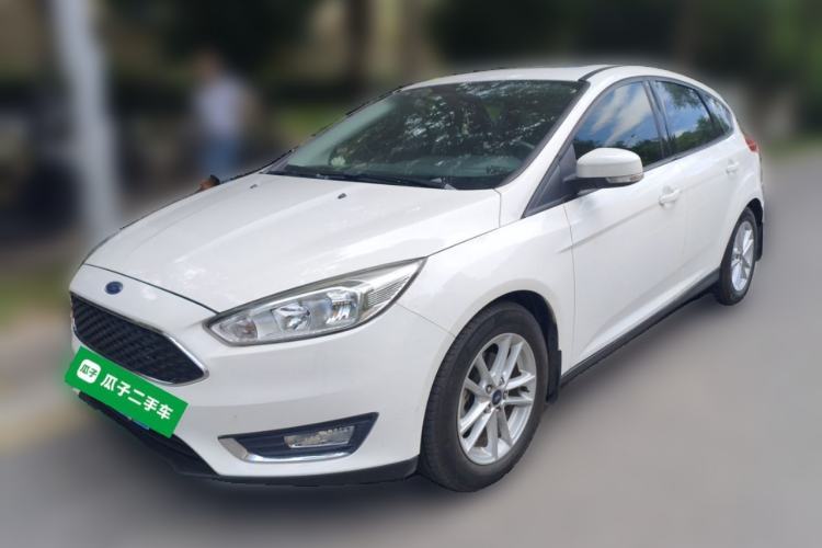 Used Ford Focus 2015 Hatchback 1.6L Automatic Fashion Edition Guazi used car, China used car export, Used car for sale, Used  cars, Cheapest cars for sale