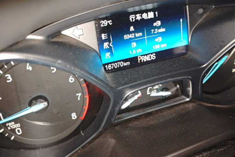 Used Ford Focus 2015 Hatchback EcoBoost 180 Automatic Elite Model Odometer Close Up