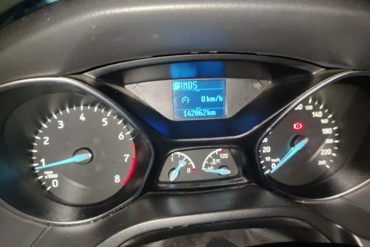 Used Ford Focus 2015 Sedan 1.6L Automatic Trend Model Odometer Close Up