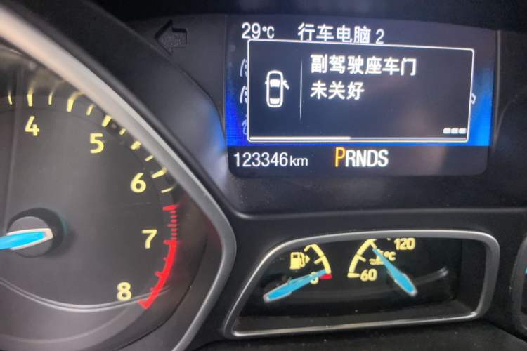 Used Ford Focus 2015 Hatchback EcoBoost 180 Automatic Sport Model Odometer Close Up