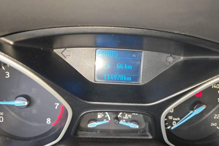Used Ford Focus 2015 Hatchback 1.6L Automatic Comfort Model Odometer Close Up