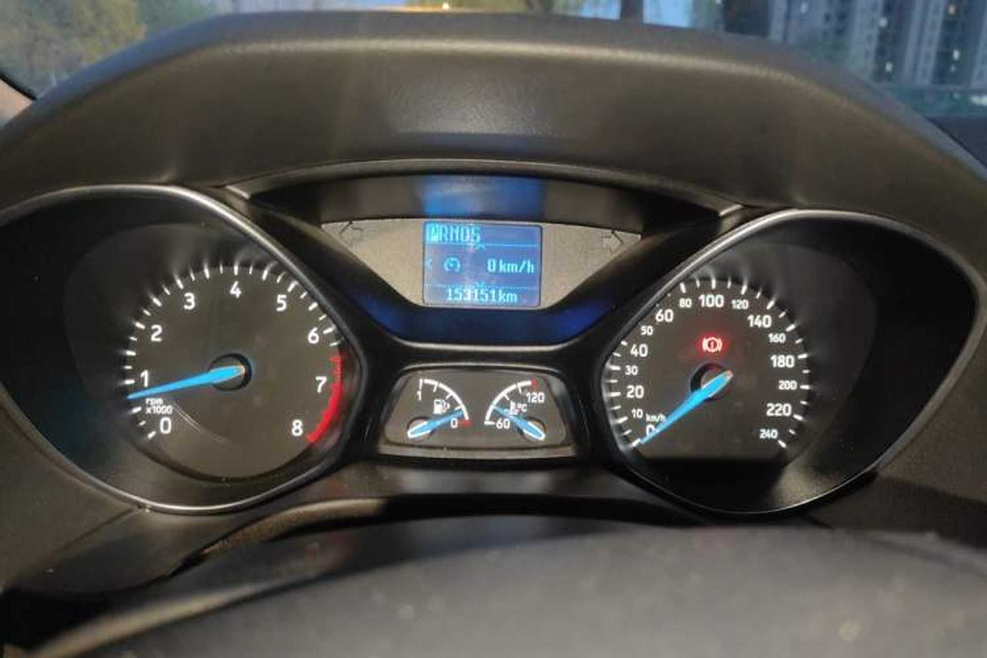 Used Ford Focus 2015 Hatchback 1.6L Automatic Fashion Edition Odometer Close Up