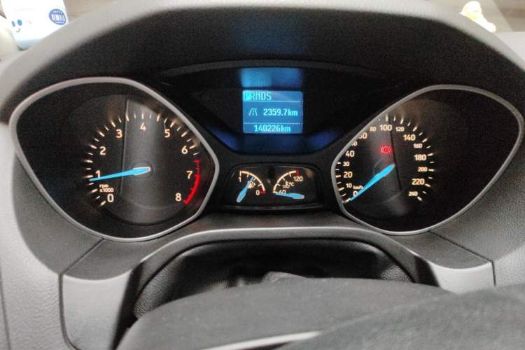Used Ford Focus 2015 Hatchback 1.6L Automatic Comfort Model Odometer Close Up
