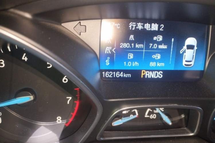Used Ford Focus 2015 Hatchback EcoBoost 180 Automatic Elite Model Odometer Close Up