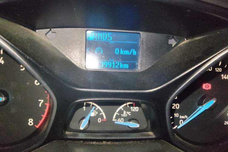 Used Ford Focus 2015 Hatchback 1.6L Automatic Fashion Edition Odometer Close Up