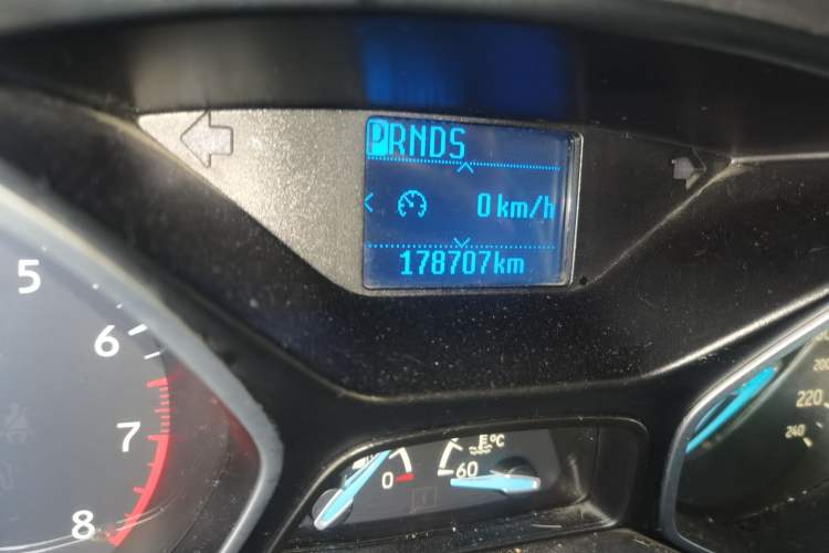 Used Ford Focus 2015 Sedan 1.6L Automatic Trend Model Odometer Close Up