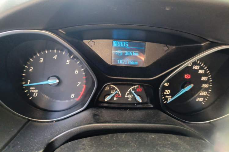 Used Ford Focus 2015 Hatchback 1.6L Automatic Fashion Edition Odometer Close Up