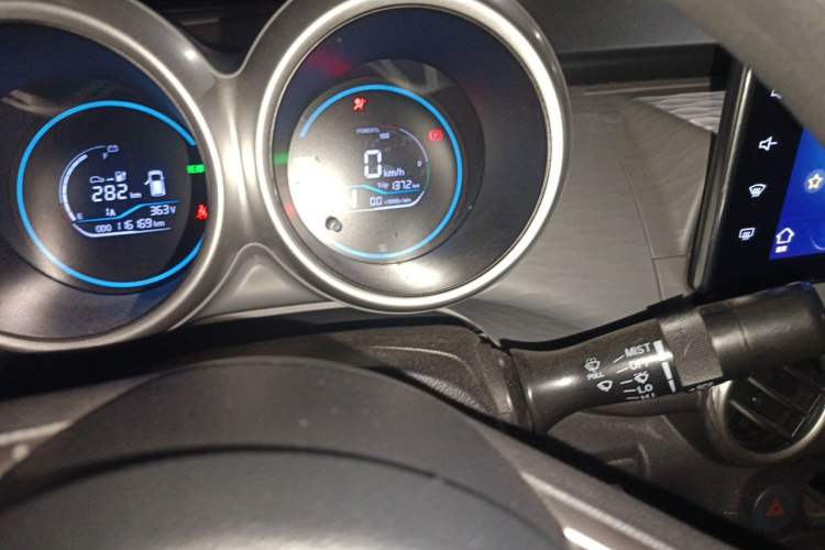 Used Ford Focus 2015 Sedan 1.6L Automatic Trend Model Odometer Close Up
