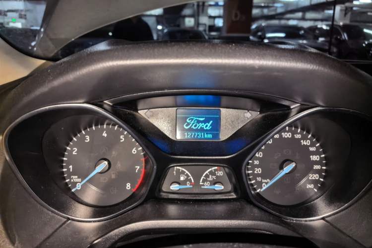 Used Ford Focus 2015 Hatchback 1.6L Automatic Fashion Edition Odometer Close Up