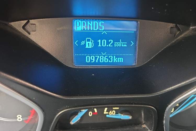 Used Ford Focus 2015 Sedan 1.6L Automatic Trend Model Odometer Close Up