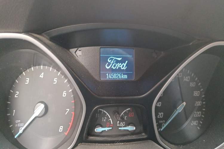 Used Ford Focus 2015 Sedan 1.6L Manual Comfort Model Odometer Close Up