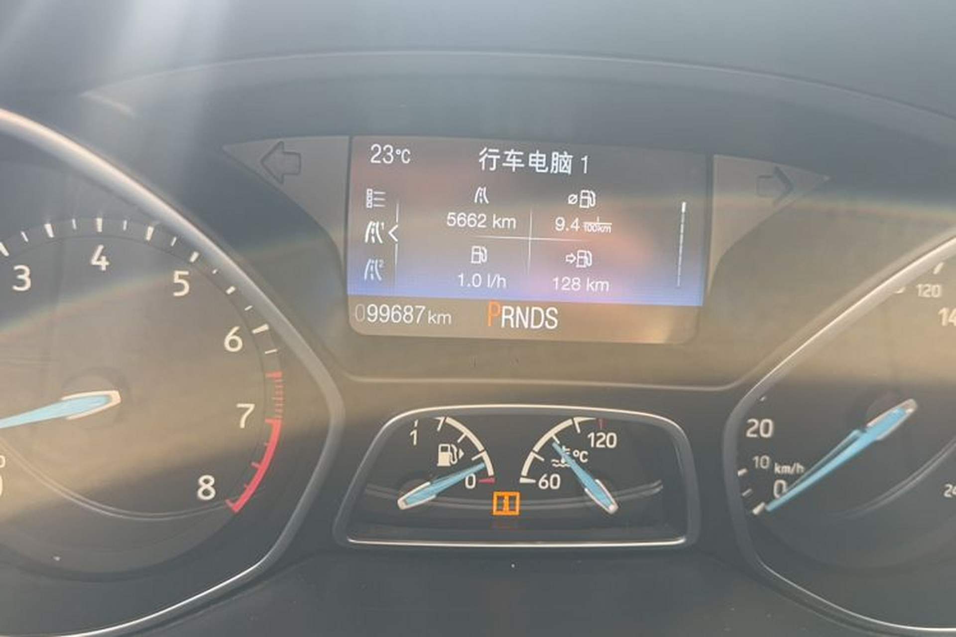 Used Ford Focus 2015 Sedan EcoBoost 180 Automatic Elite Model Odometer Close Up