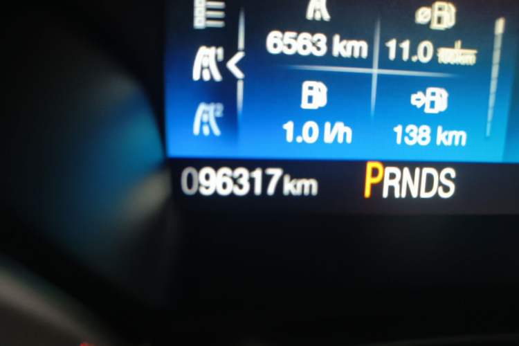 Used Ford Focus 2015 Sedan EcoBoost 180 Automatic Elite Model Odometer Close Up
