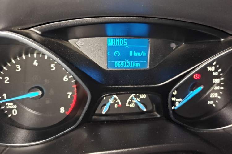 Used Ford Focus 2015 Sedan 1.6L Automatic Trend Model Odometer Close Up