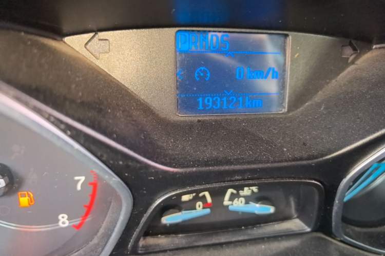 Used Ford Focus 2015 Sedan 1.6L Automatic Trend Model Odometer Close Up