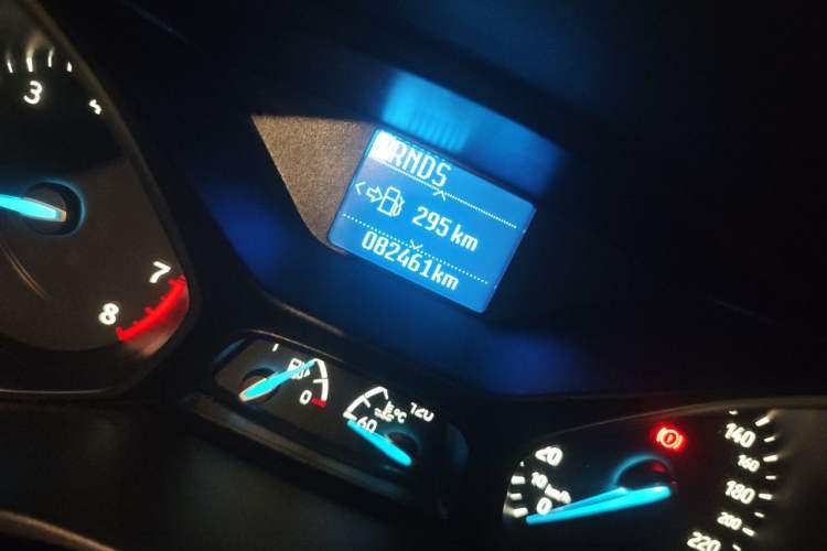 Used Ford Focus 2015 Hatchback 1.6L Automatic Fashion Edition Odometer Close Up