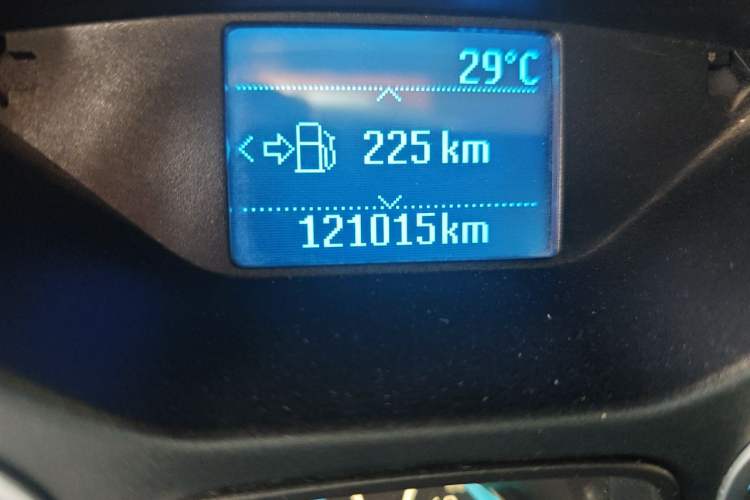 Used Ford Focus 2015 Sedan 1.6L Manual Fashion Edition Odometer Close Up