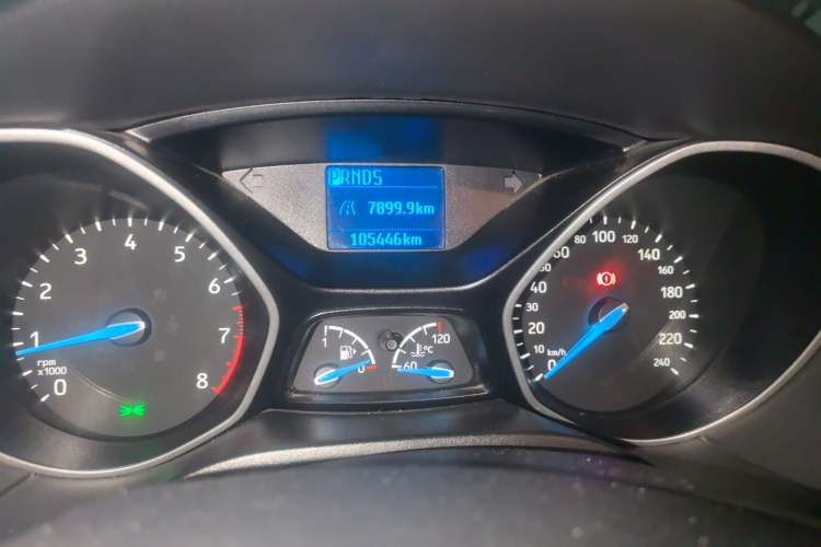 Used Ford Focus 2015 Sedan 1.6L Automatic Comfort Model Odometer Close Up