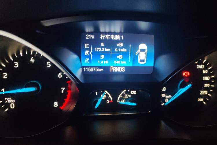 Used Ford Focus 2015 Sedan EcoBoost 180 Automatic Elite Model Odometer Close Up
