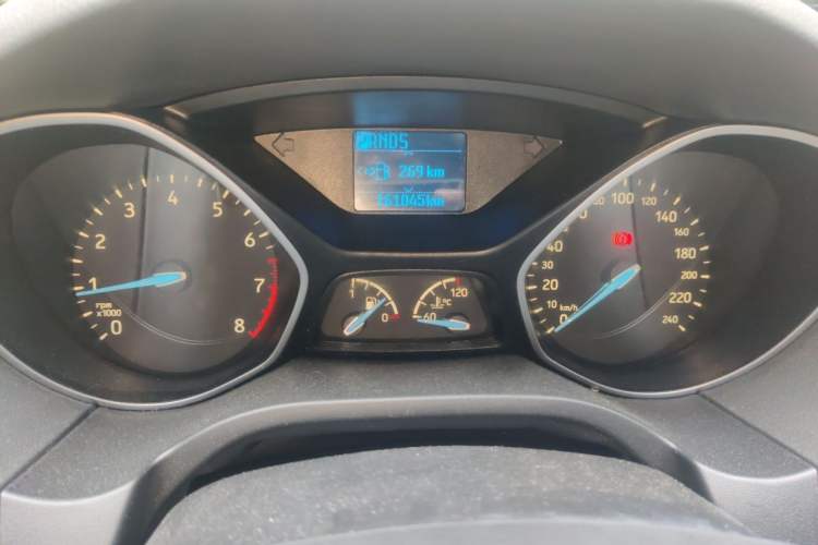 Used Ford Focus 2015 Sedan 1.6L Automatic Trend Model Odometer Close Up