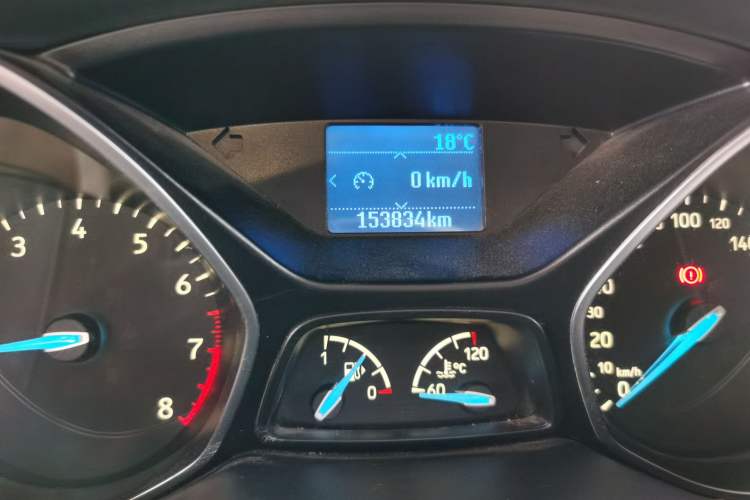 Used Ford Focus 2015 Sedan EcoBoost 125 Manual – Ultra-Style Edition Odometer Close Up
