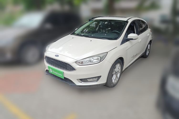 Used Ford Focus 2015 Hatchback 1.6L Automatic Fashion Edition Guazi used car, China used car export, Used car for sale, Used  cars, Cheapest cars for sale
