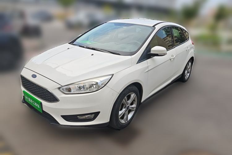 Used Ford Focus 2015 Hatchback 1.6L Automatic Comfort Model Guazi used car, China used car export, Used car for sale, Used cars, Cheapest cars for sale