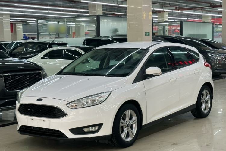Used Ford Focus 2015 Hatchback 1.6L Automatic Comfort Model Guazi used car, China used car export, Used car for sale, Used  cars, Cheapest cars for sale