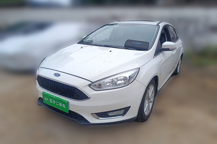 Used Ford Focus 2015 Hatchback EcoBoost 180 Automatic Elite Model Guazi used car, China used car export, Used car for sale, Used  cars, Cheapest cars for sale