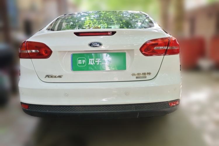 Used Ford Focus 2015 Sedan EcoBoost 125 Automatic Supreme Style Edition Rear
