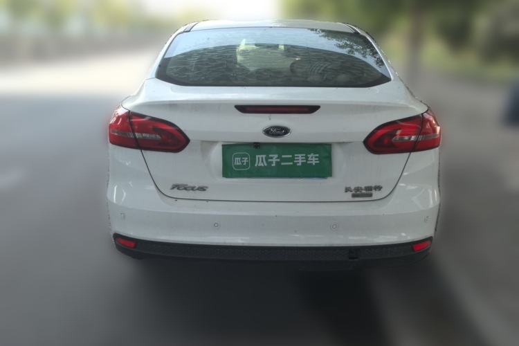 Used Ford Focus 2015 Sedan EcoBoost 125 Manual – Ultra-Style Edition Rear
