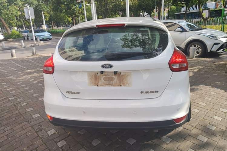 Used Ford Focus 2015 Hatchback 1.6L Automatic Fashion Edition Rear