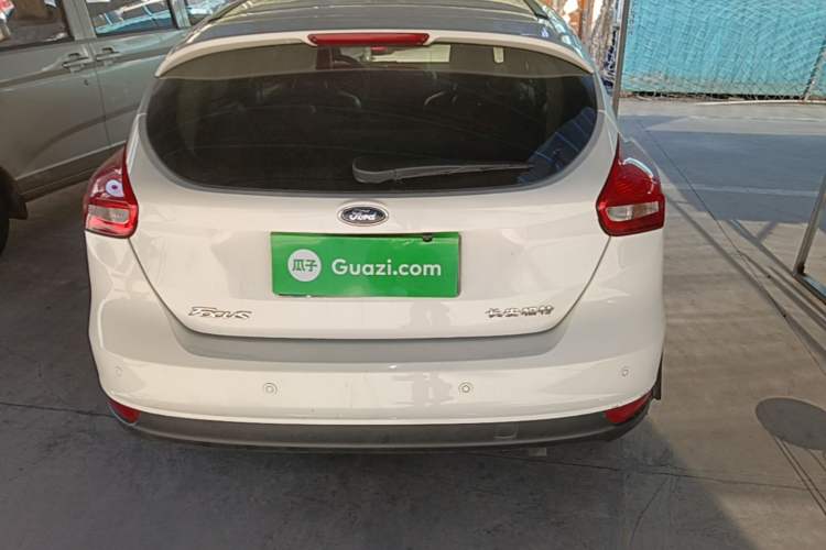 Used Ford Focus 2015 Hatchback 1.6L Automatic Fashion Edition Rear