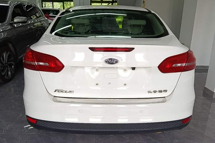 Used Ford Focus 2015 Sedan 1.6L Automatic Comfort Model Rear