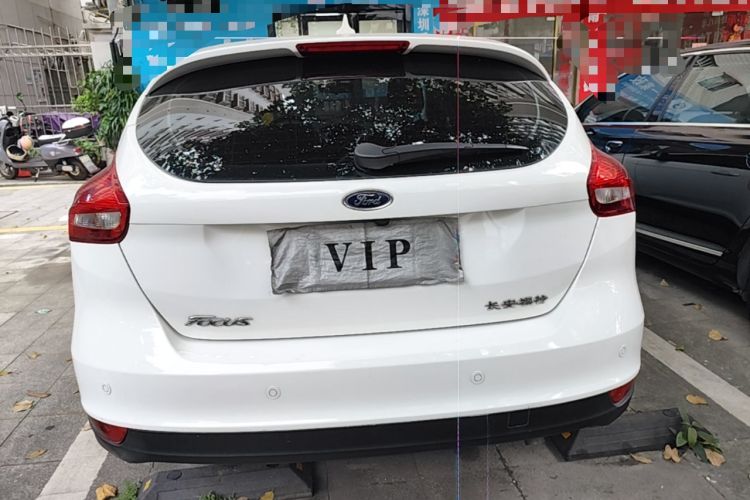 Used Ford Focus 2015 Hatchback 1.6L Automatic Fashion Edition Rear
